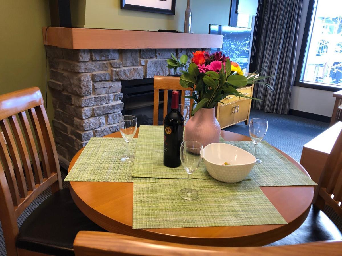 Copperstone Resort - Mountain View 2 Bedroom Condo Canmore Bagian luar foto