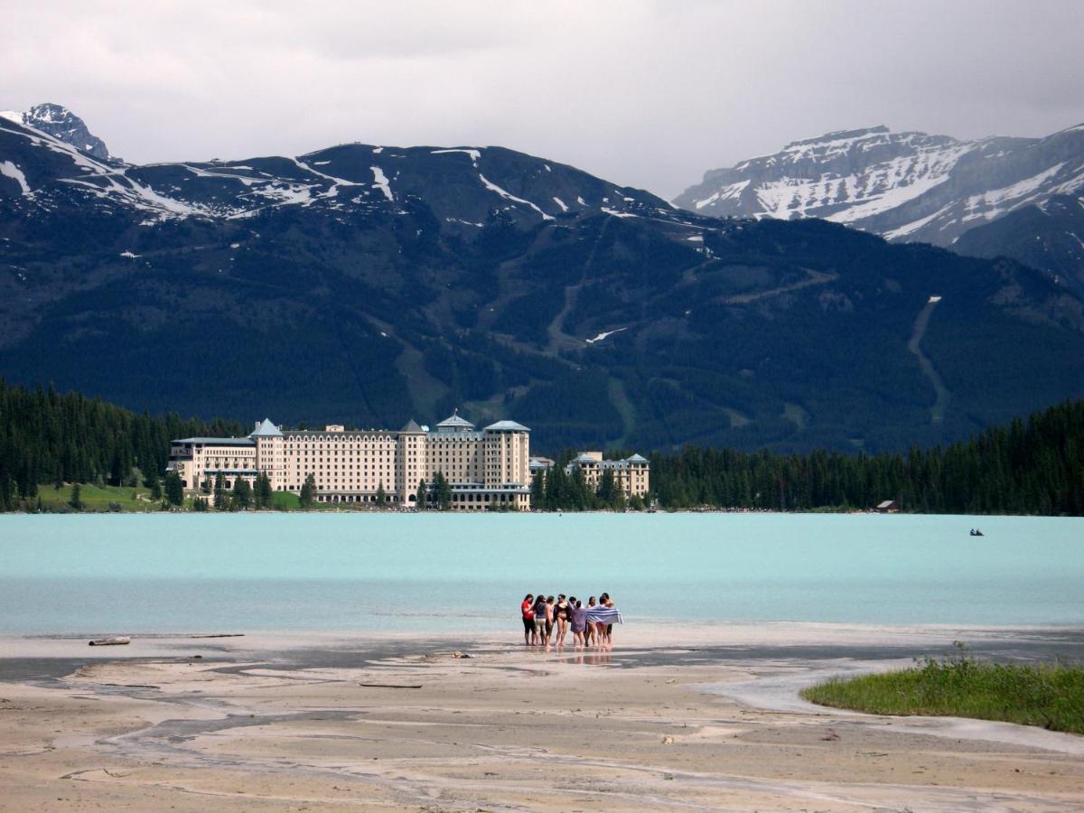 Copperstone Resort - Mountain View 2 Bedroom Condo Canmore Bagian luar foto