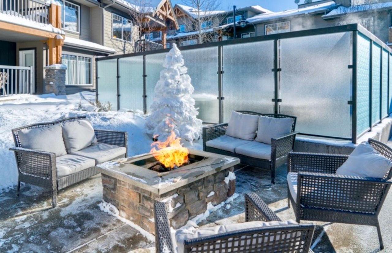 Copperstone Resort - Mountain View 2 Bedroom Condo Canmore Bagian luar foto